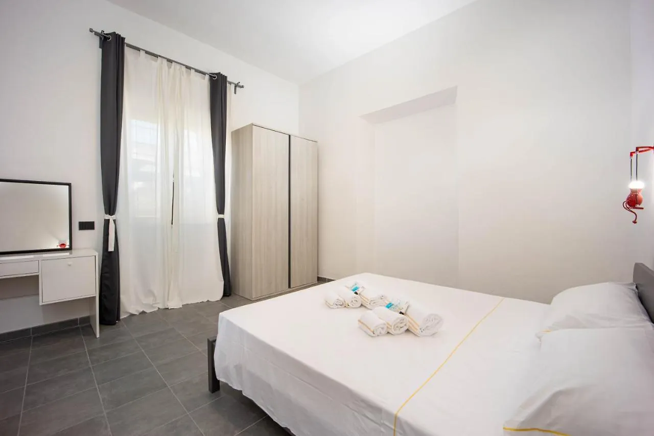 Coru E Mari 2 Apartments Pula Italy